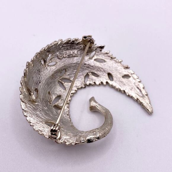 Vintage BSK Brooch Silver Tone Swirling Leaf - Picture 5 of 5